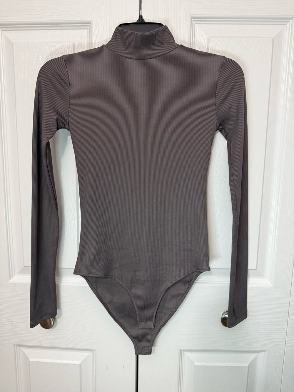 Zara Trafaluc Women’s XS Ribbed Mock Neck Long Sleeve Bodysuit Gray